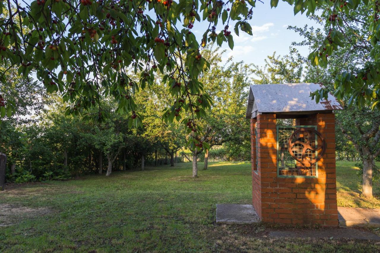 Village Wine House Mandicevac Εξωτερικό φωτογραφία